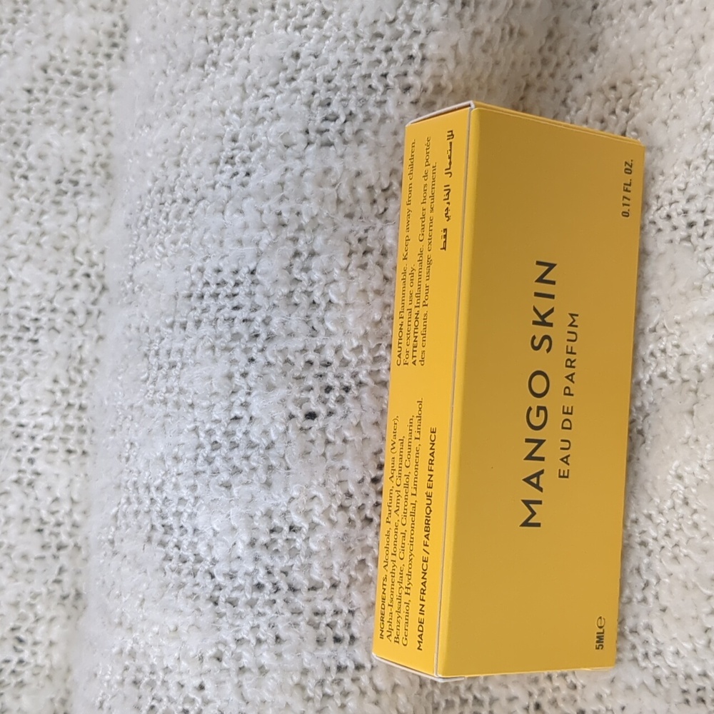 Vilhelm Parfumerie Mango Skin Eau de Parfum, 5ml/0.17fl oz - Picture 7 of 12
